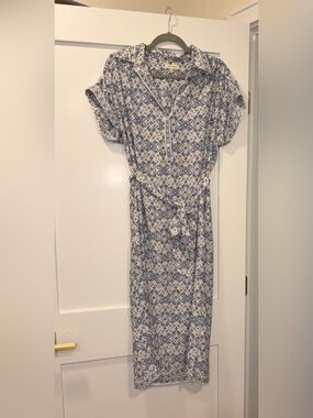 Max Studio Cream Midi Dress with Blue Floral Print